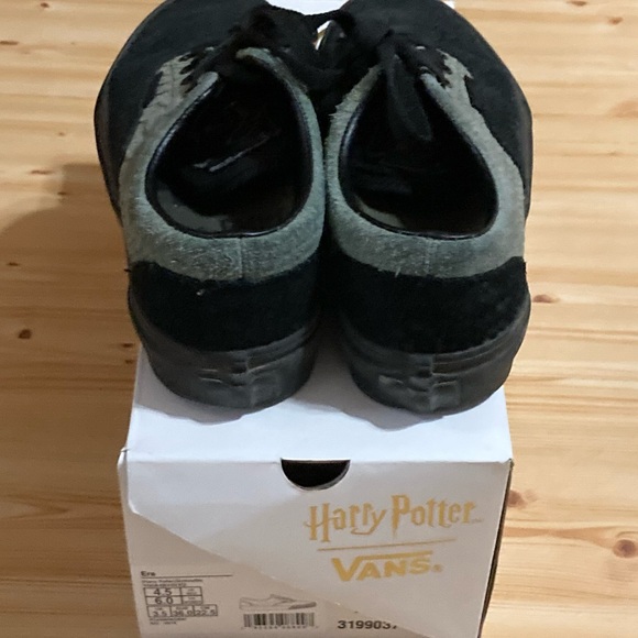 Vans x Harry Potter Slytherin Snake Print Sneakers Women’s 6 Men’s 4.5 - Picture 5 of 8